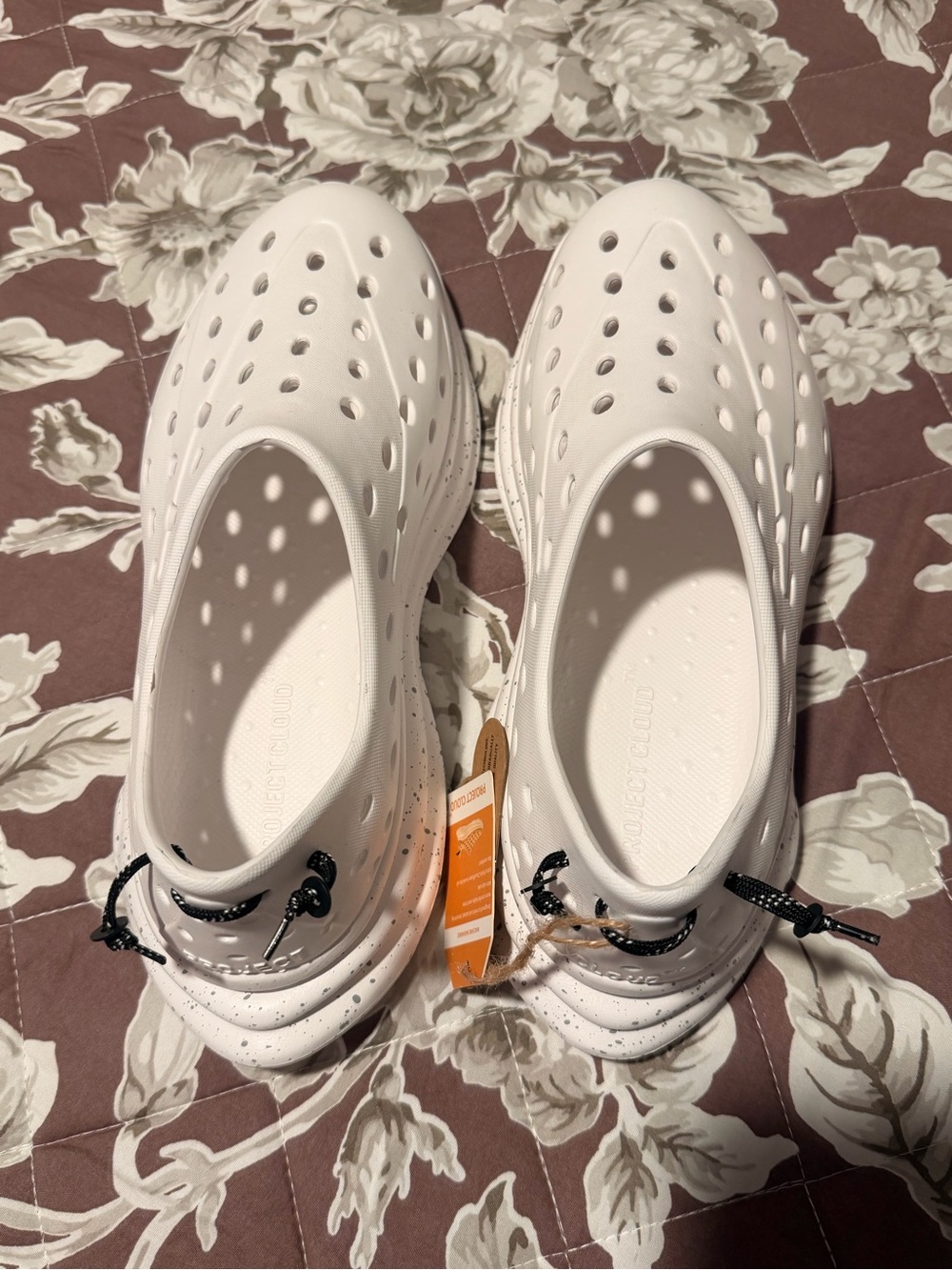 New Project Cloud White UNISEX Waterproof Slip-On Clogs